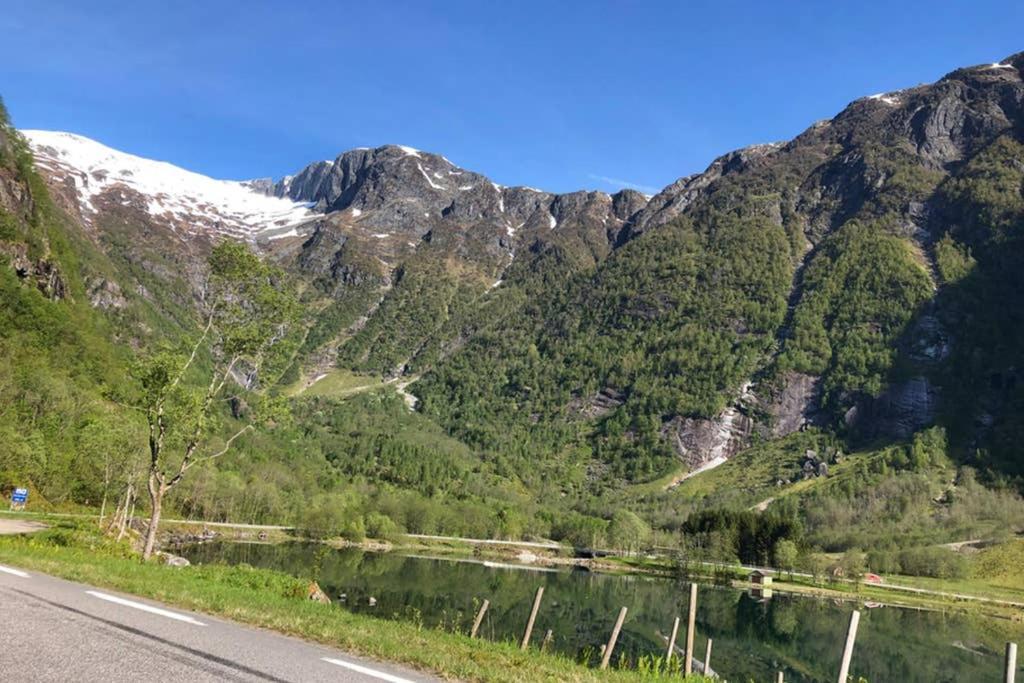 Balestrand Fjordapartments Holmen 19A Exteriör bild