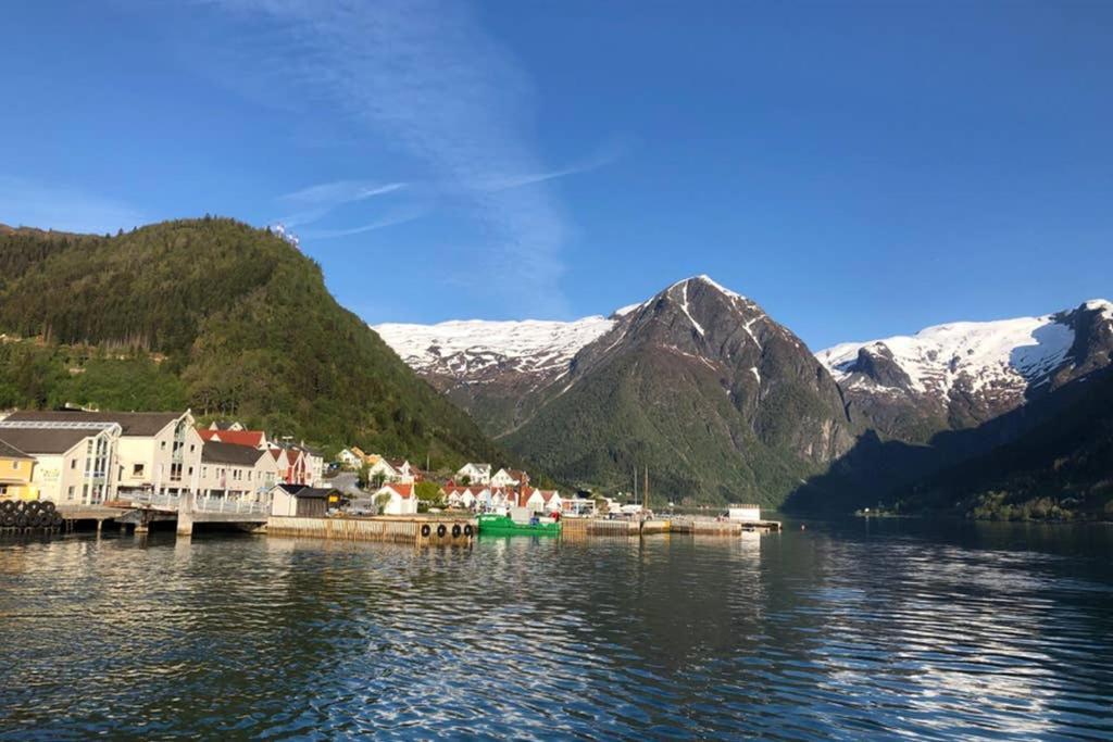 Balestrand Fjordapartments Holmen 19A Exteriör bild