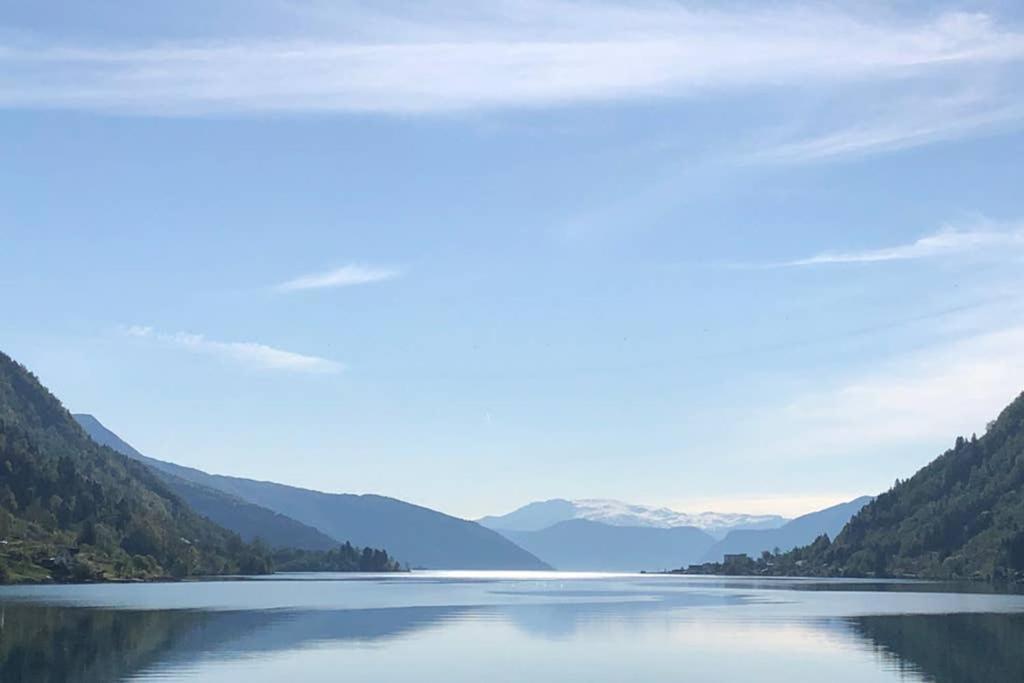 Balestrand Fjordapartments Holmen 19A Exteriör bild